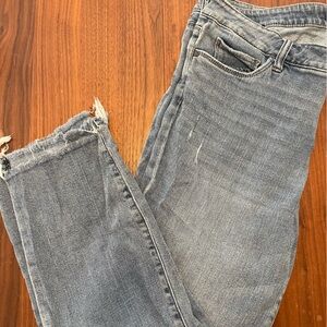 Kut from the Kloth Catherine boyfriend Jeans